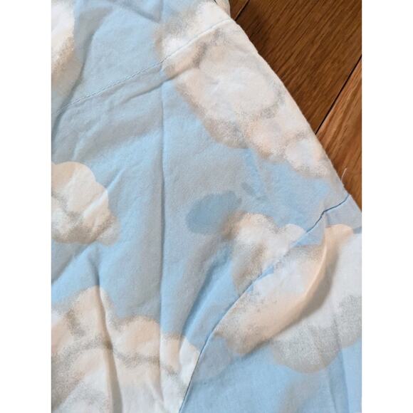 Nick & Nora 100% Cotton Cloud Pajamas Set Ruffle Hem Capri Medium - Picture 6 of 6